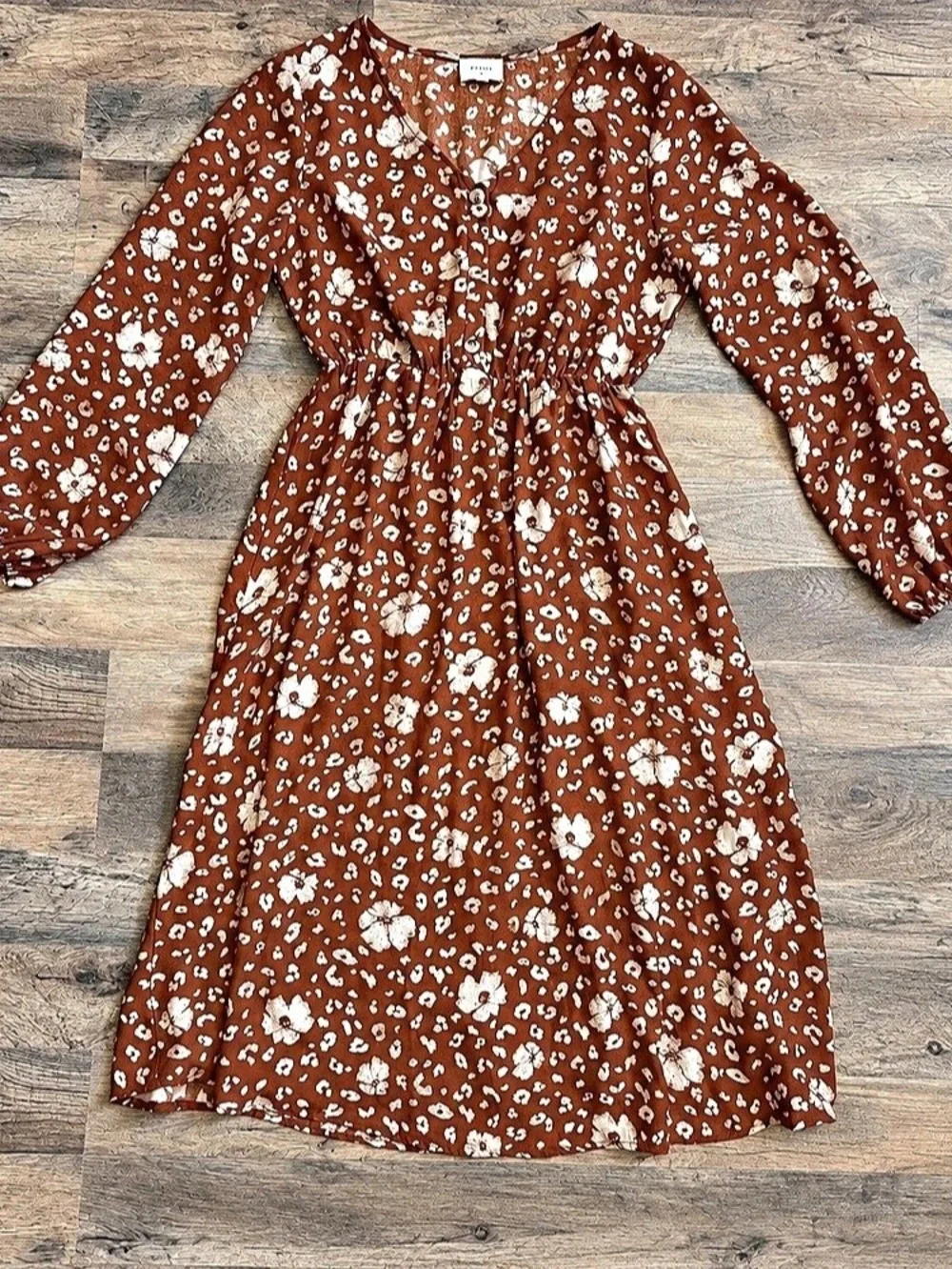 EVERELY Floral Maxi Dress Brown & White Medium